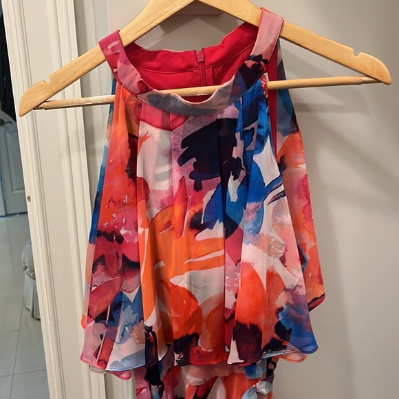 Dress. Eliza J floral print in pink - Picture 4 of 12